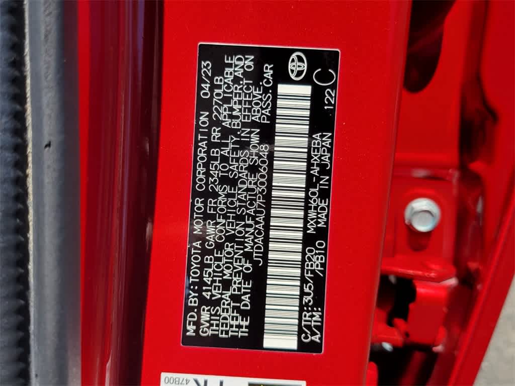 2023 Toyota Prius LE 15