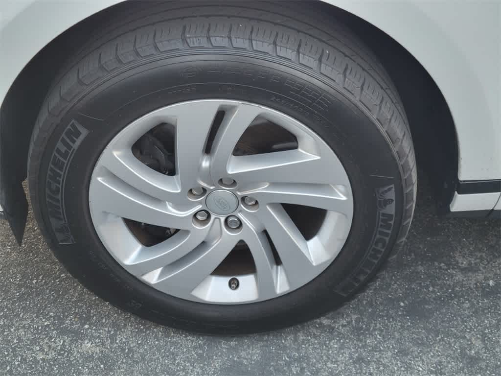 Thumbnail: 2020 Land Rover Range Rover Evoque - 2