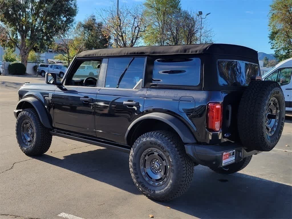 Thumbnail: 2025 Ford Bronco - 3