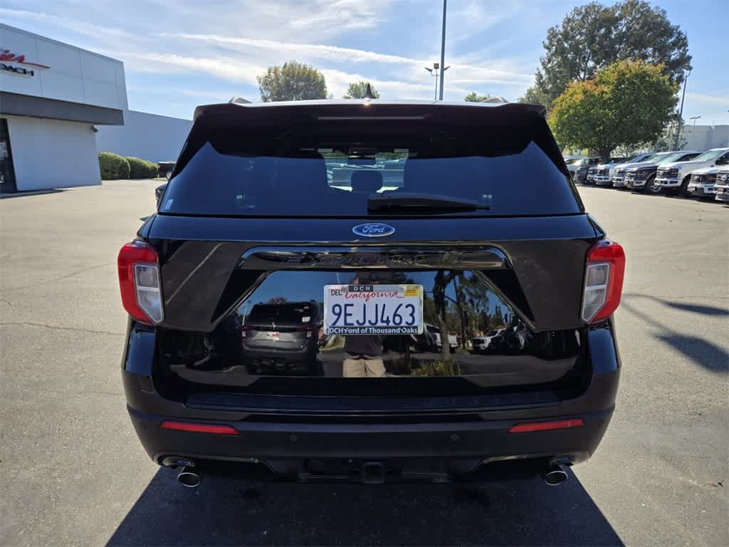 Thumbnail: 2022 Ford Explorer - 4