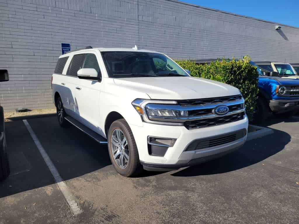 Thumbnail: 2023 Ford Expedition MAX - 3