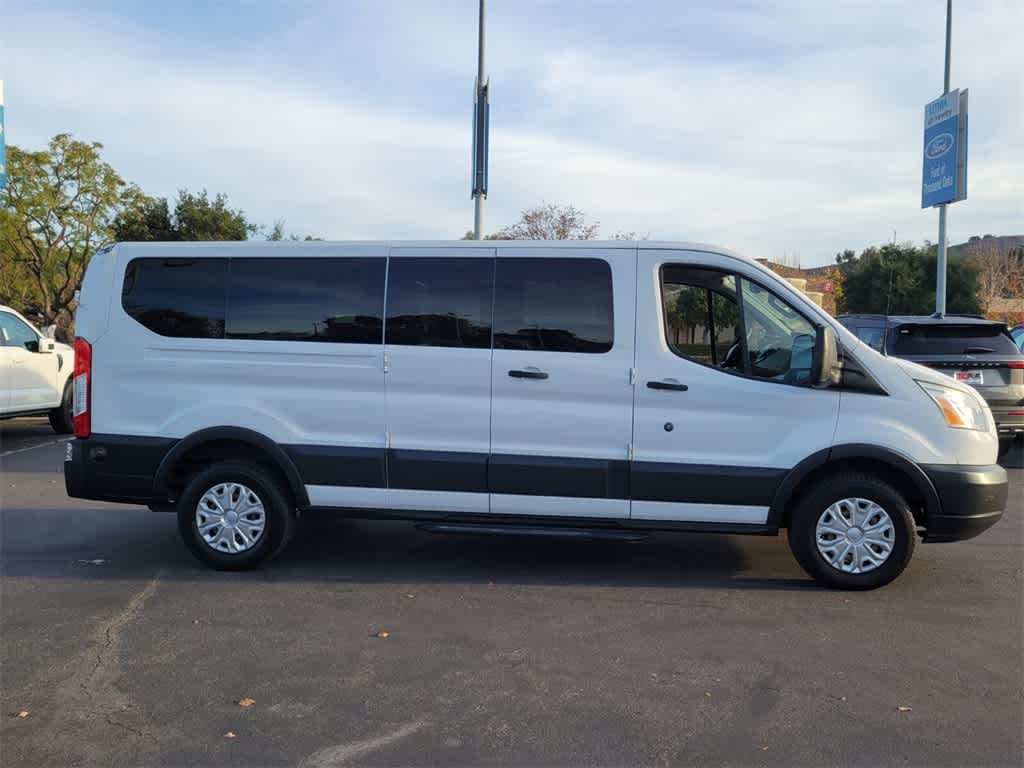 Thumbnail: 2015 Ford Transit Series - 7