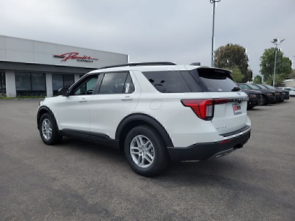 Thumbnail: 2026 Ford Explorer - 3