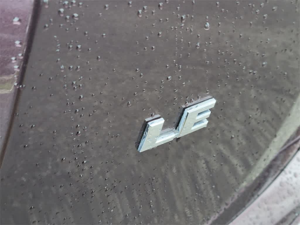 Thumbnail: 2018 Toyota RAV4 - 6