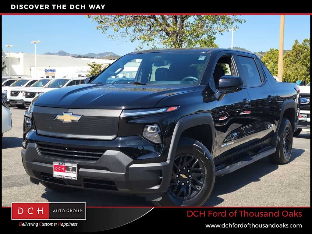 2024 Chevrolet Silverado EV Work Truck 3WT's photo