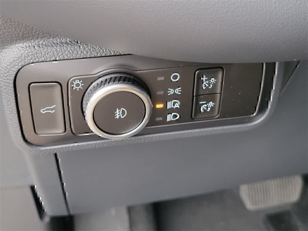 Thumbnail: 2026 Ford Explorer - 19