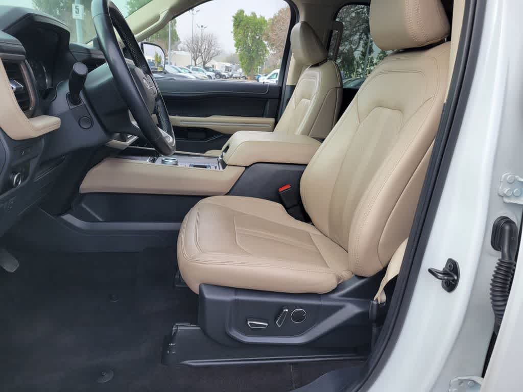 Thumbnail: 2023 Ford Expedition MAX - 12