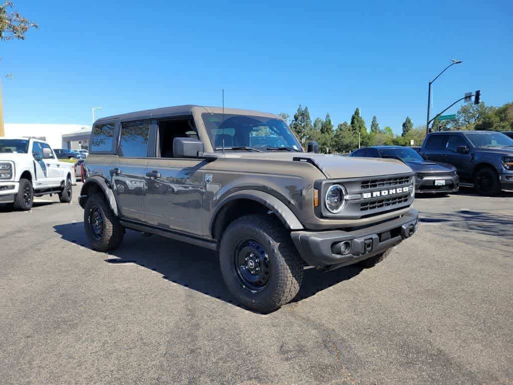 Thumbnail: 2026 Ford Bronco - 7