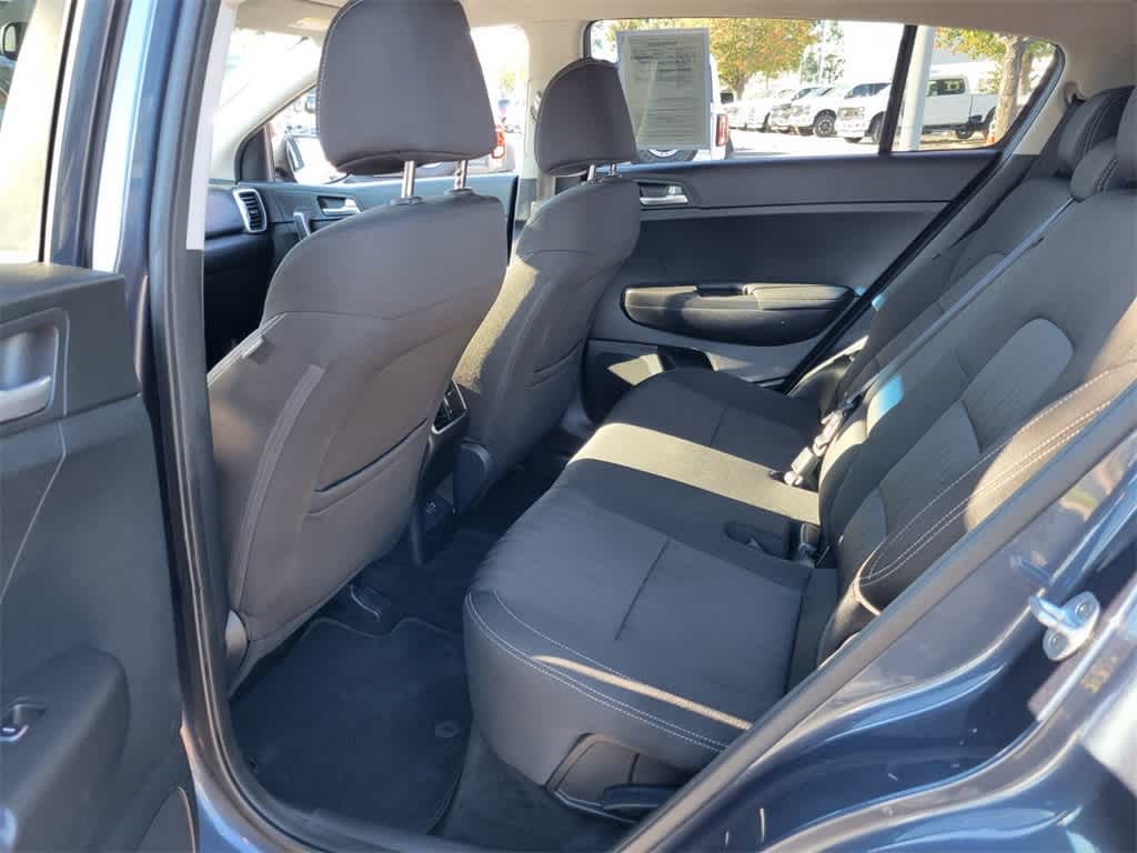 Thumbnail: 2017 Kia Sportage - 11