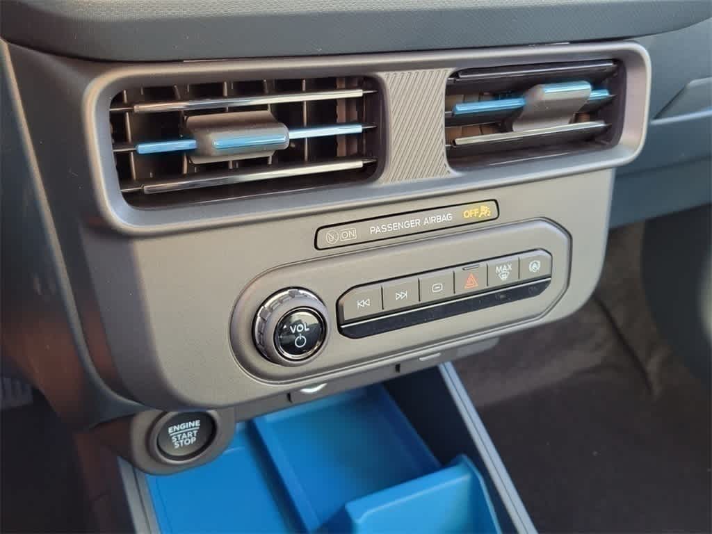 Thumbnail: 2026 Ford Maverick - 18