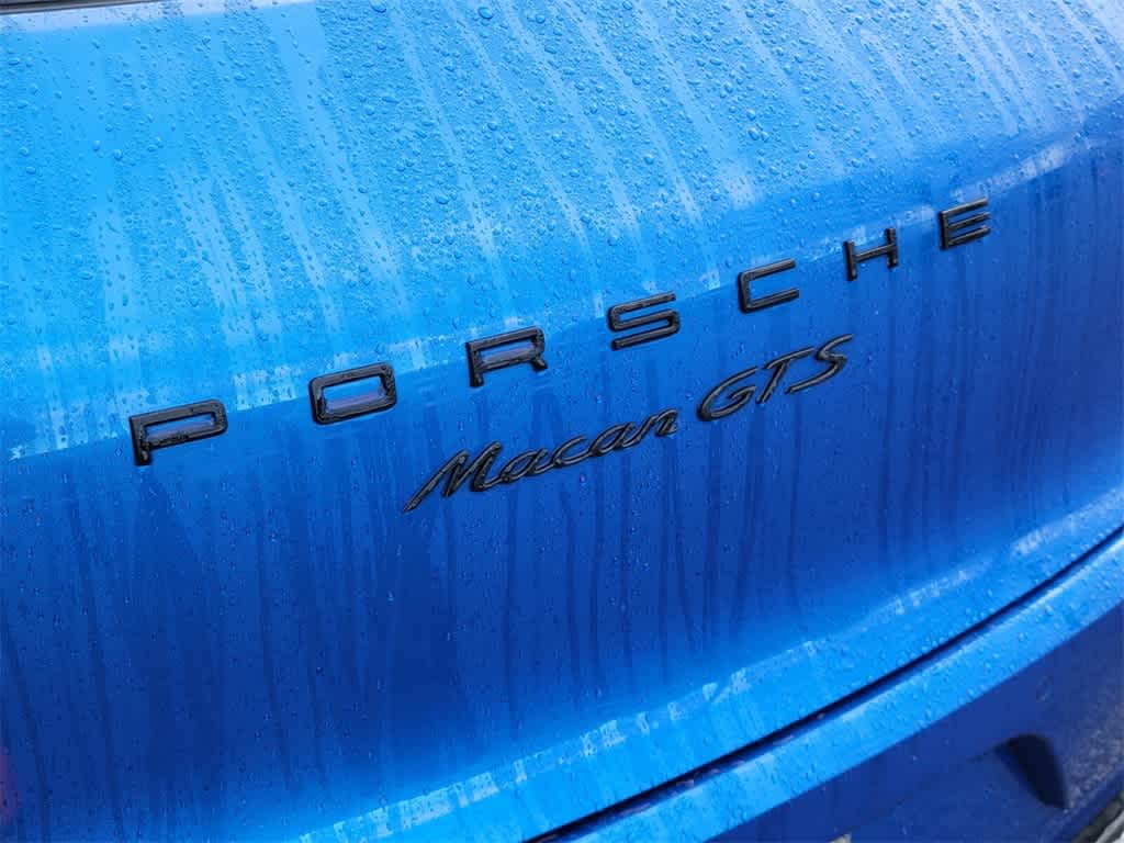 Thumbnail: 2017 Porsche Macan - 5