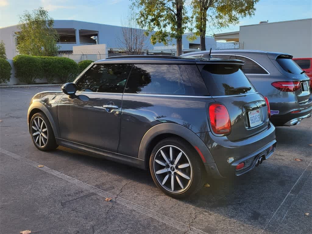 Thumbnail: 2019 MINI Cooper Hardtop - 4
