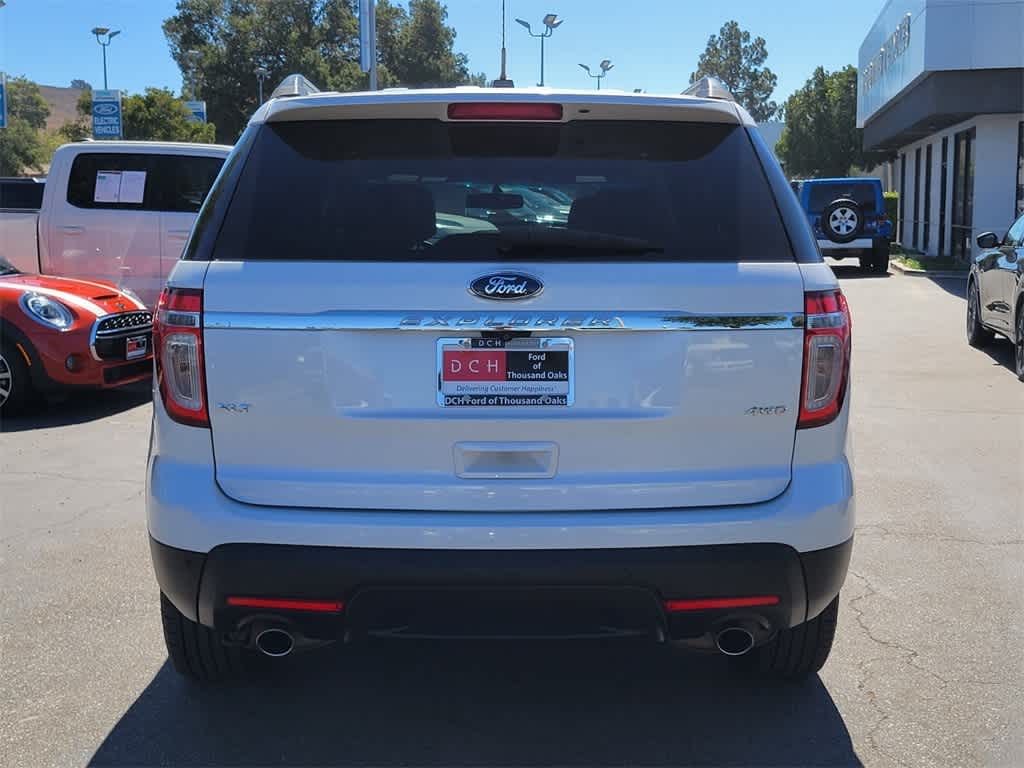 Thumbnail: 2015 Ford Explorer - 4