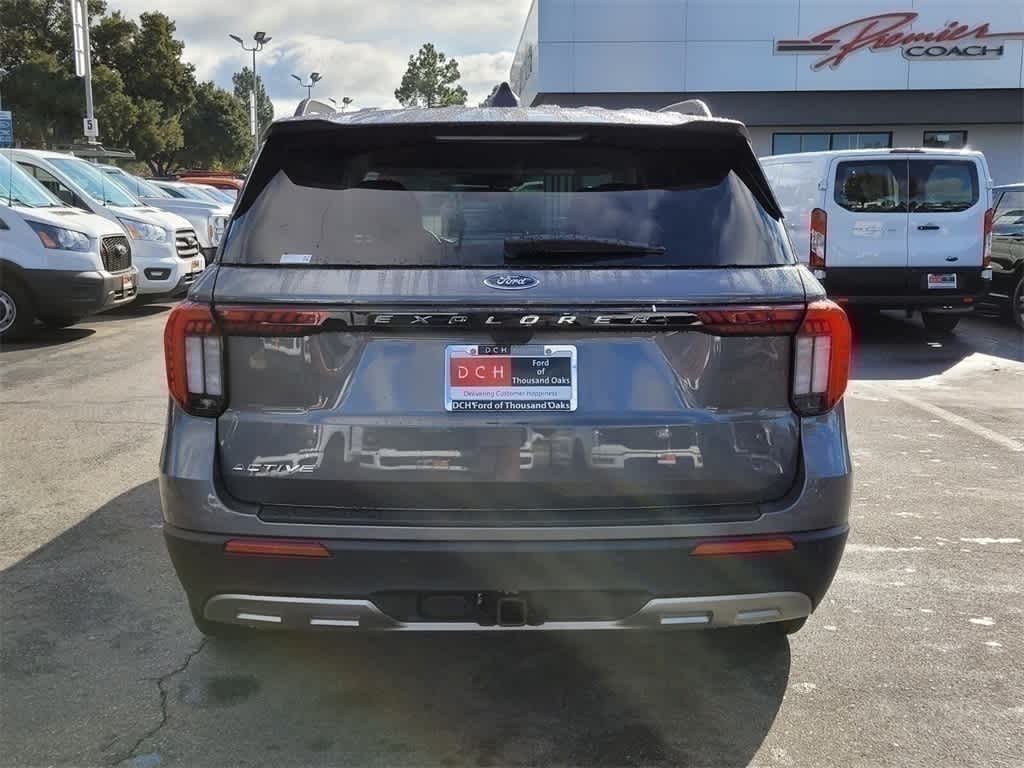 2025 Ford Explorer Active
