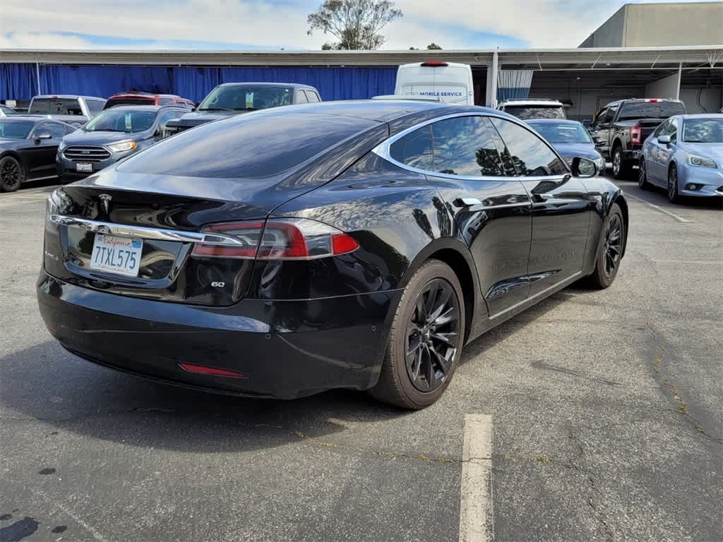 2016 Tesla Model S  6