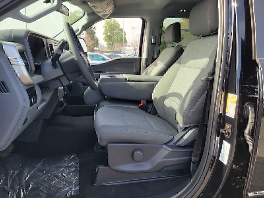 2026 Ford F-250 Super Duty XL - Photo 12