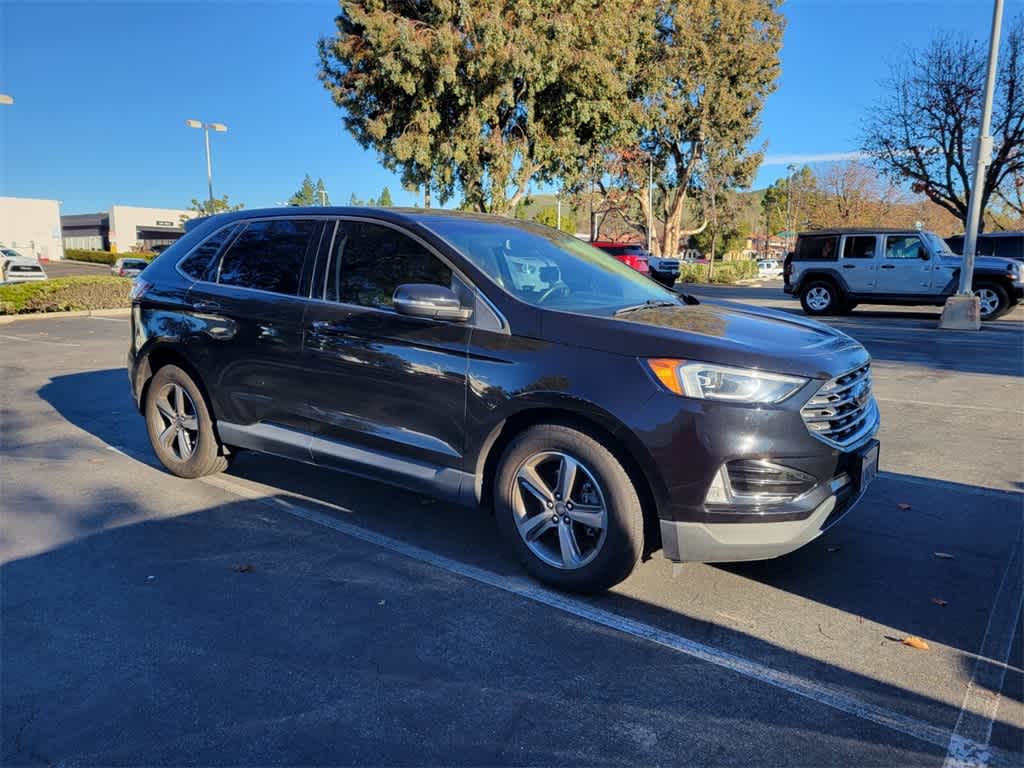Thumbnail: 2019 Ford Edge - 8