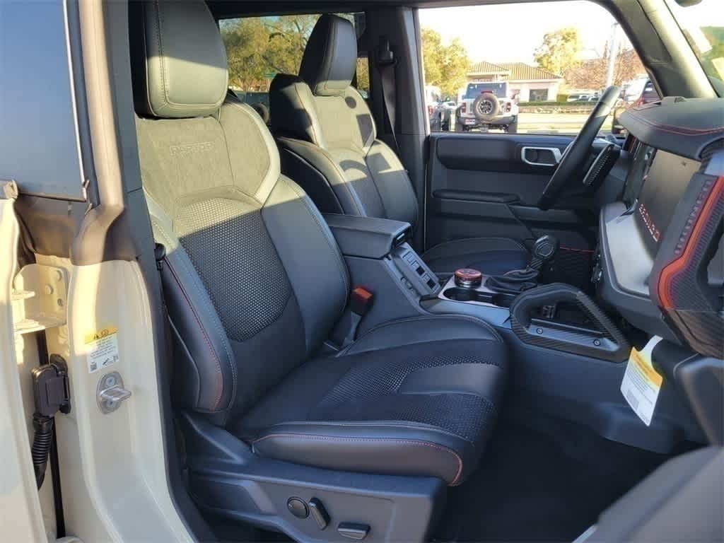 Thumbnail: 2025 Ford Bronco - 14