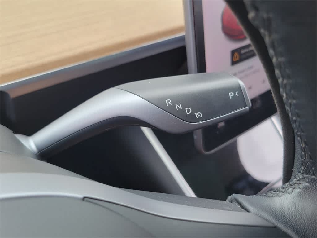 Thumbnail: 2020 Tesla Model 3 - 21