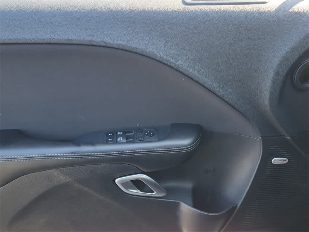 Thumbnail: 2019 Dodge Challenger - 18