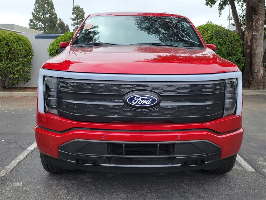 2024 Ford F-150 Lightning Platinum 9