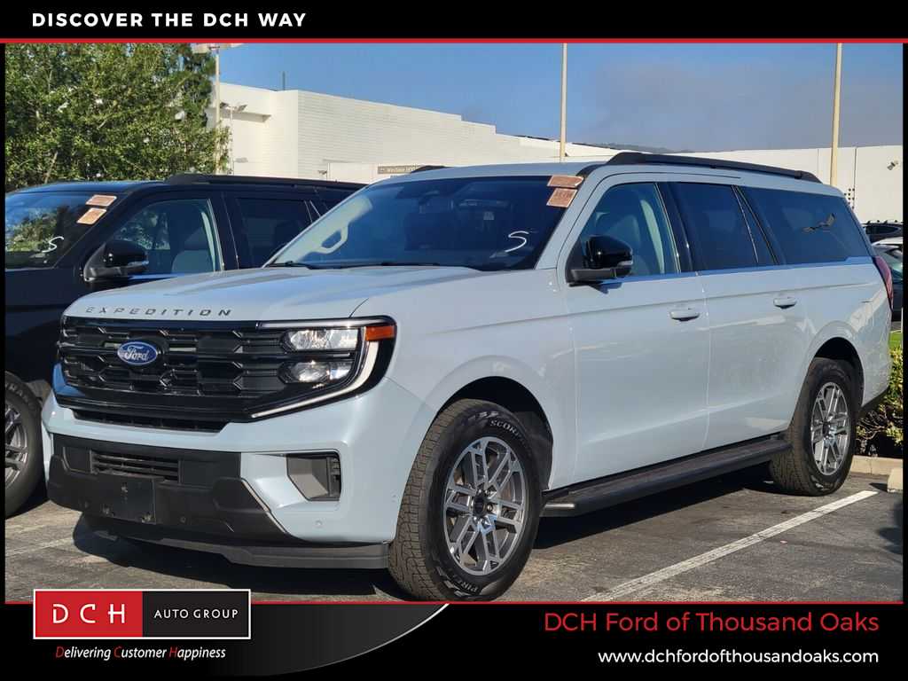 2025 Ford Expedition Active MAX 4x4's photo