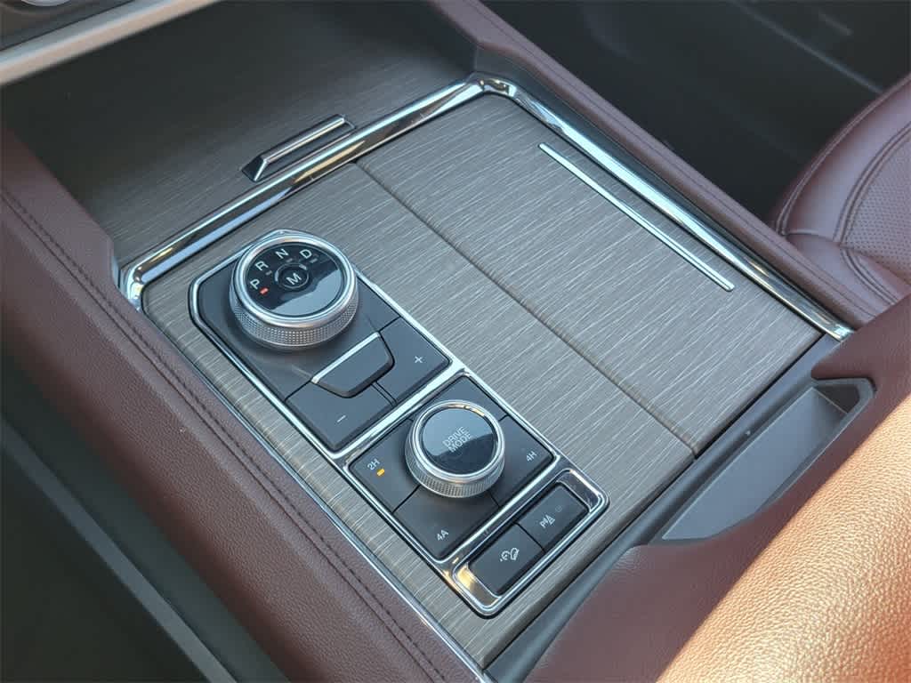 Thumbnail: 2024 Ford Expedition MAX - 20