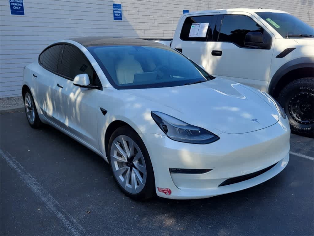 Thumbnail: 2022 Tesla Model 3 - 9