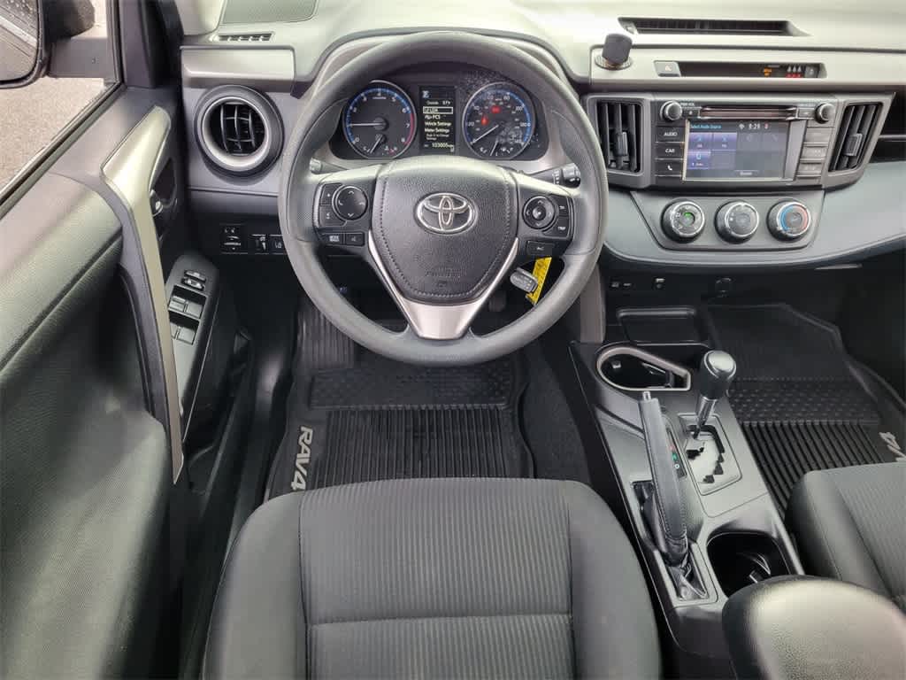Thumbnail: 2018 Toyota RAV4 - 14