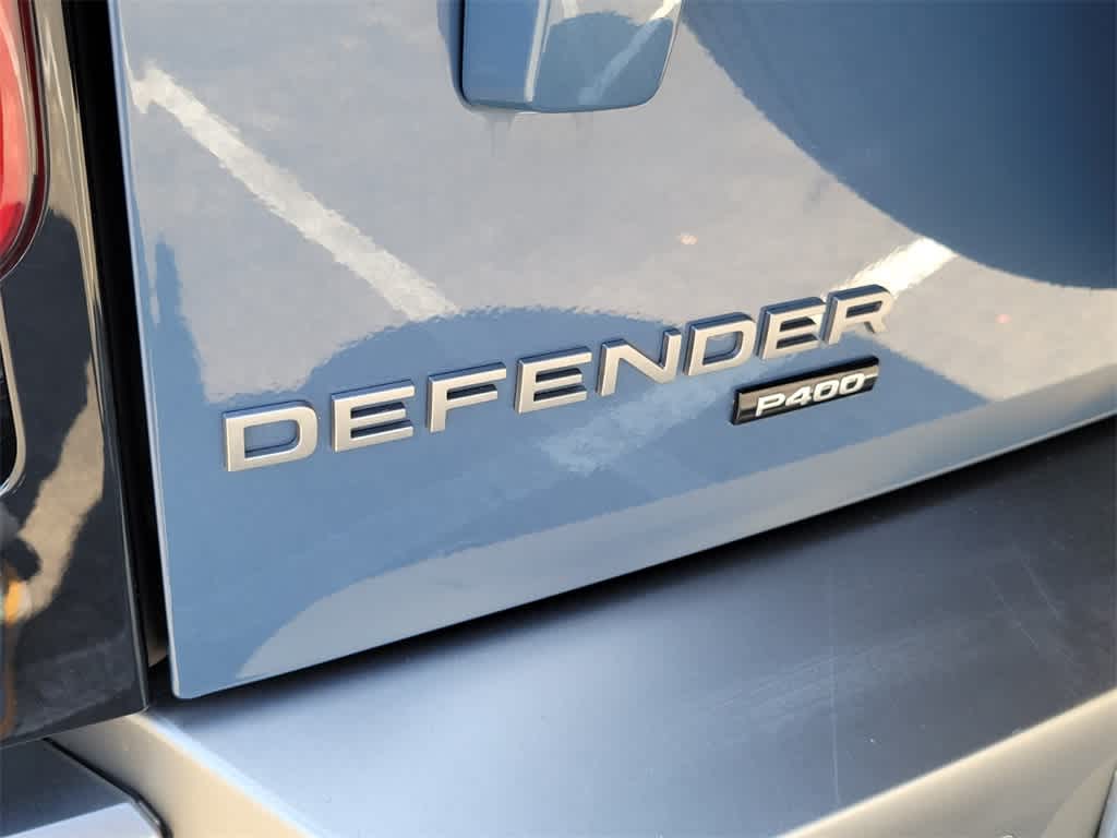 Thumbnail: 2021 Land Rover Defender - 5