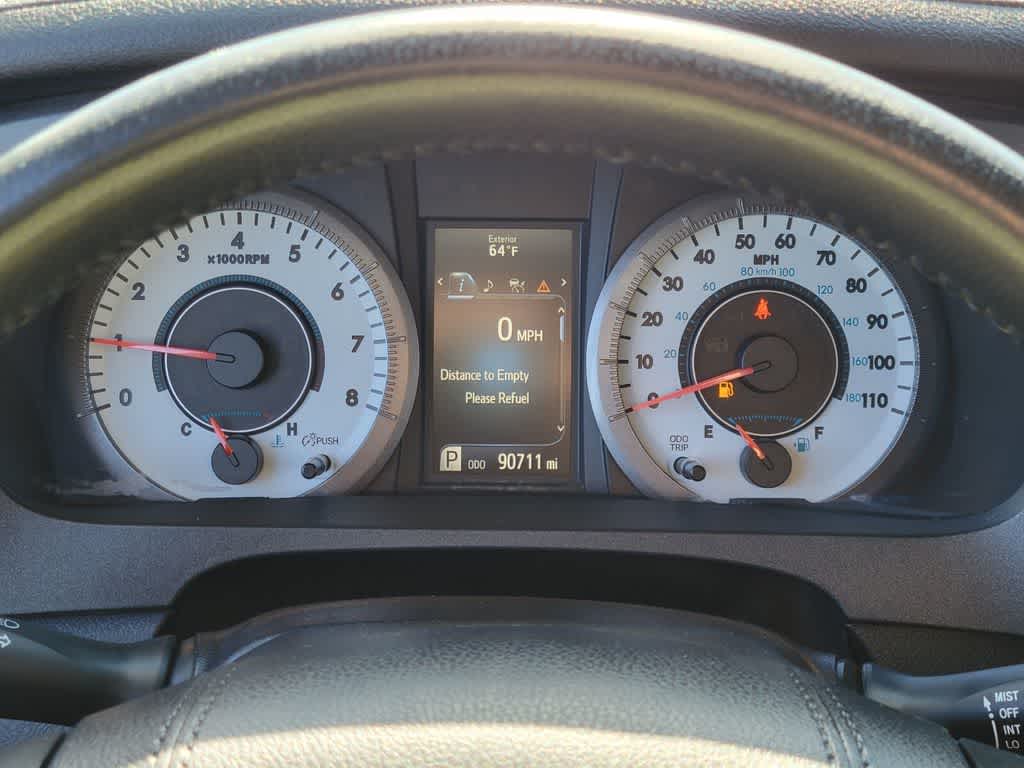 Thumbnail: 2020 Toyota Sienna - 20