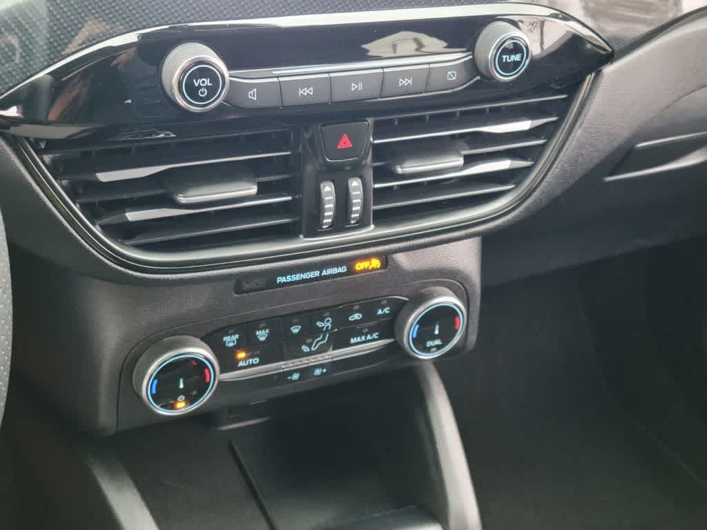 Thumbnail: 2025 Ford Escape - 21