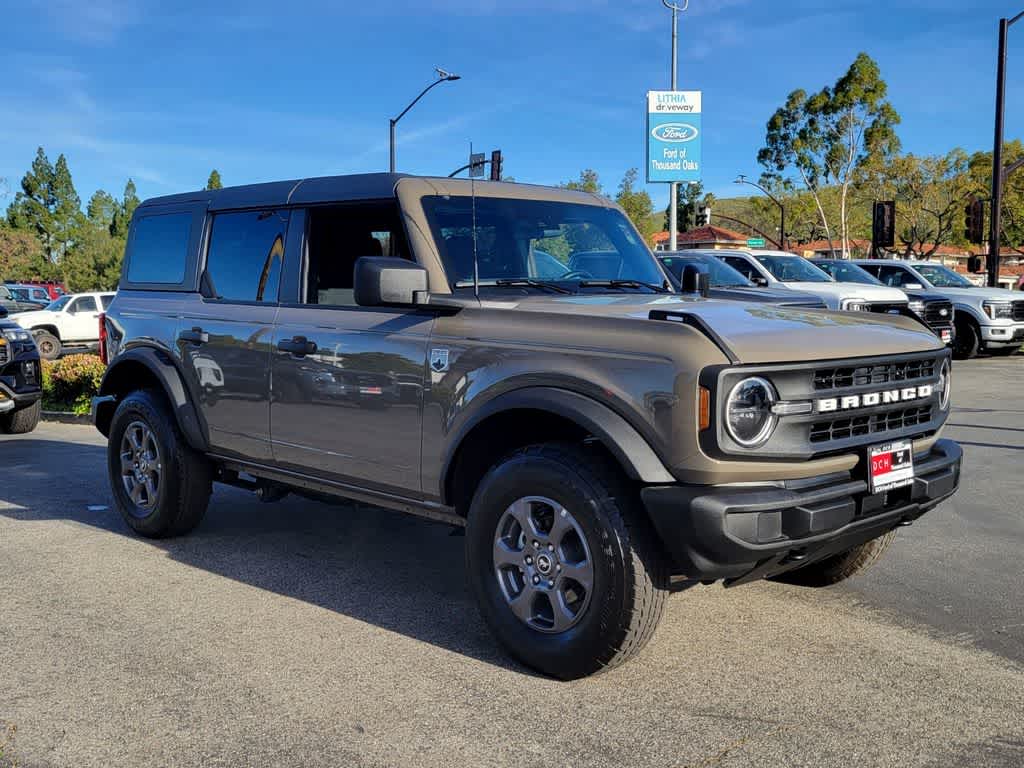 Thumbnail: 2025 Ford Bronco - 8