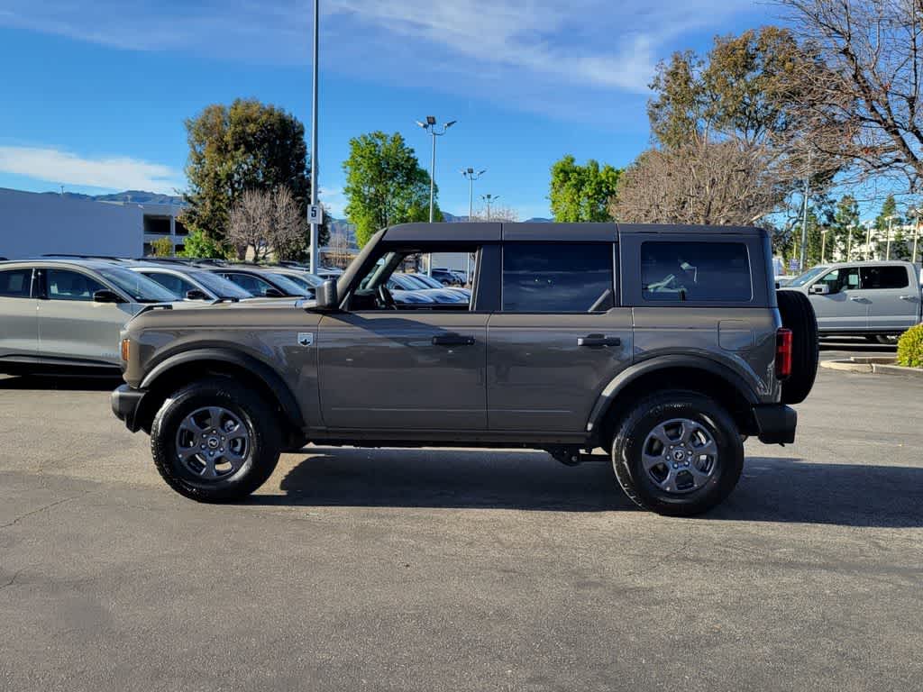 Thumbnail: 2025 Ford Bronco - 2