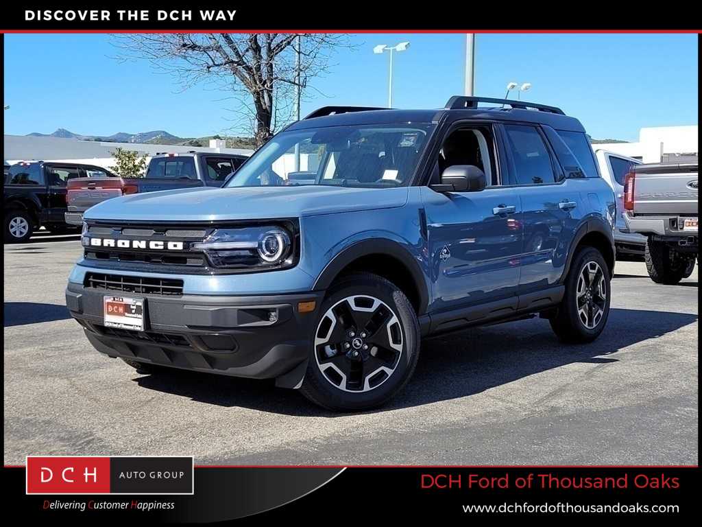 2024 Ford Bronco Sport Outer Banks -
                Thousand Oaks, CA