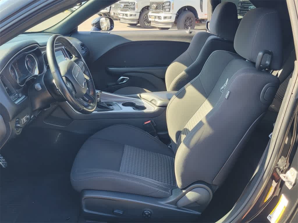 Thumbnail: 2019 Dodge Challenger - 10