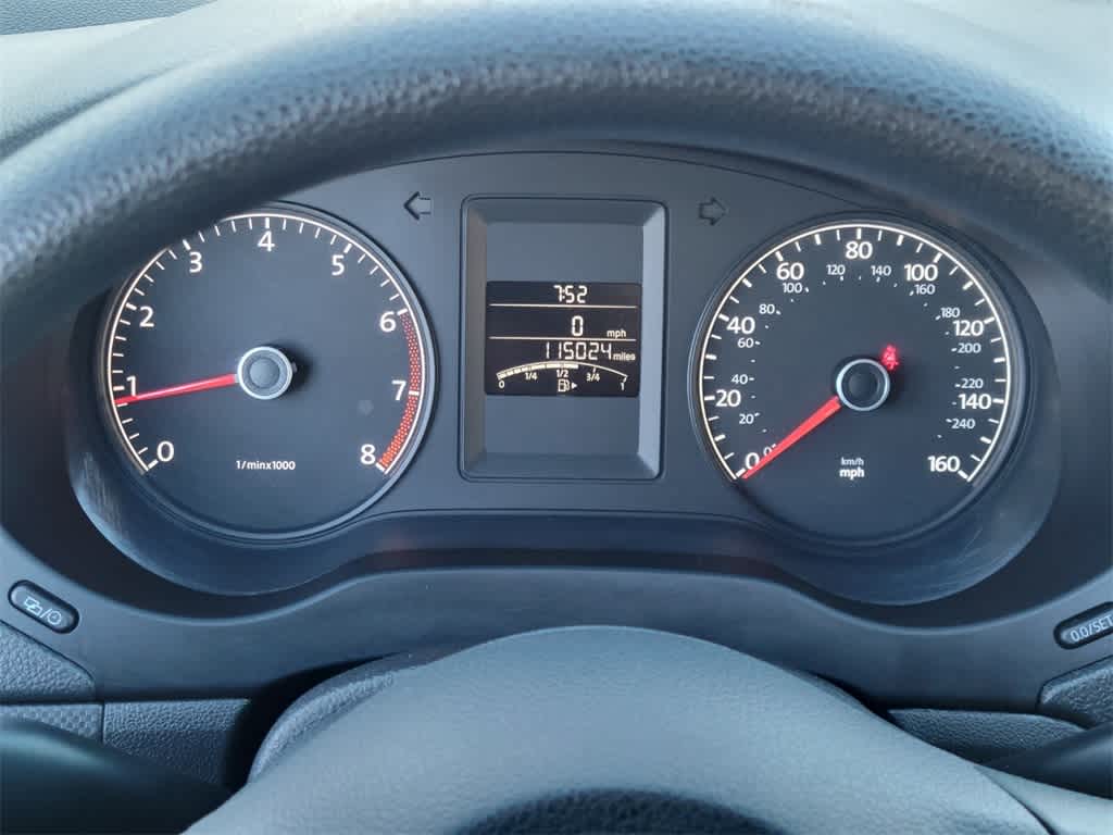 Thumbnail: 2014 Volkswagen Jetta - 21