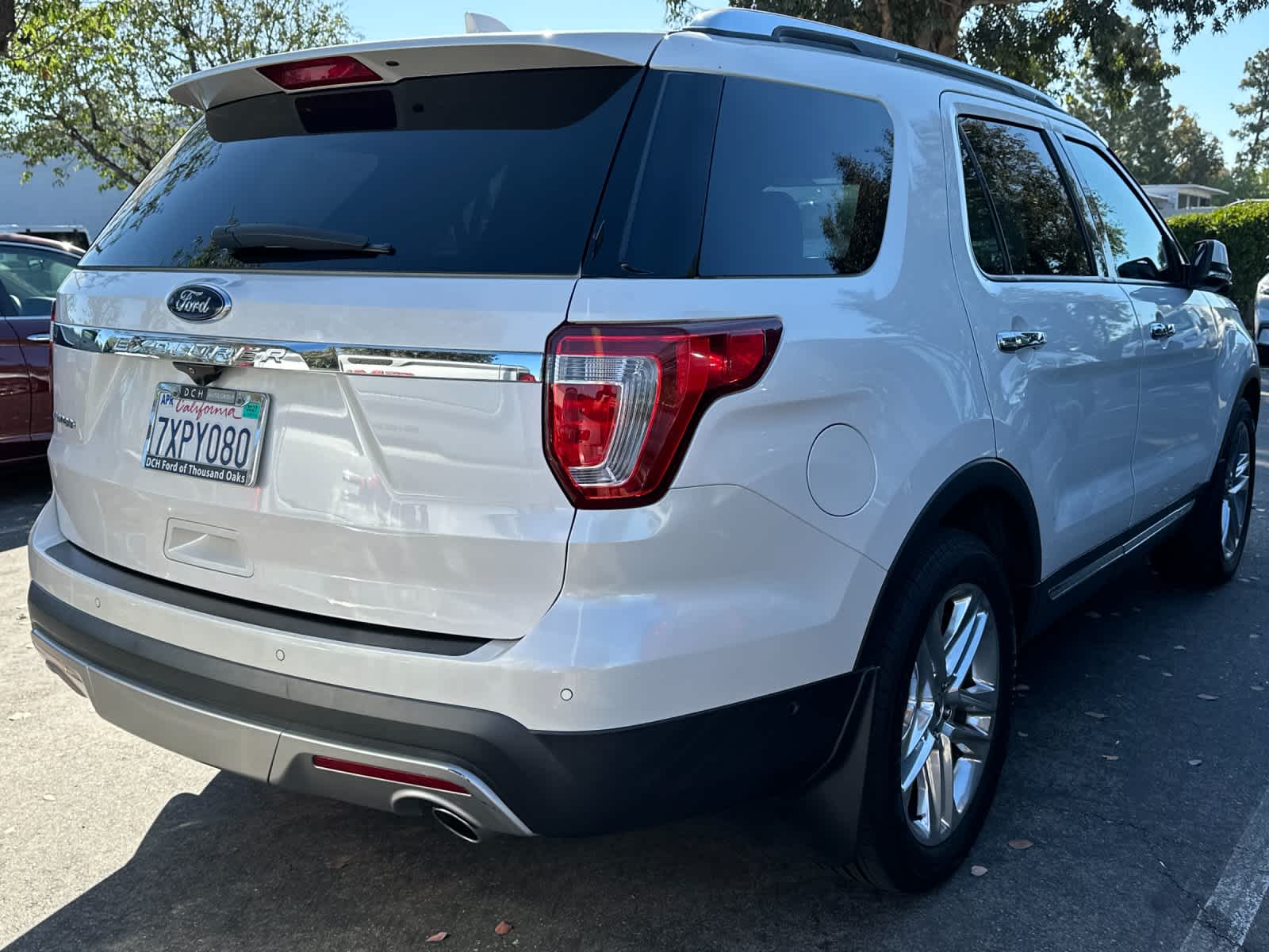 Thumbnail: 2017 Ford Explorer - 4
