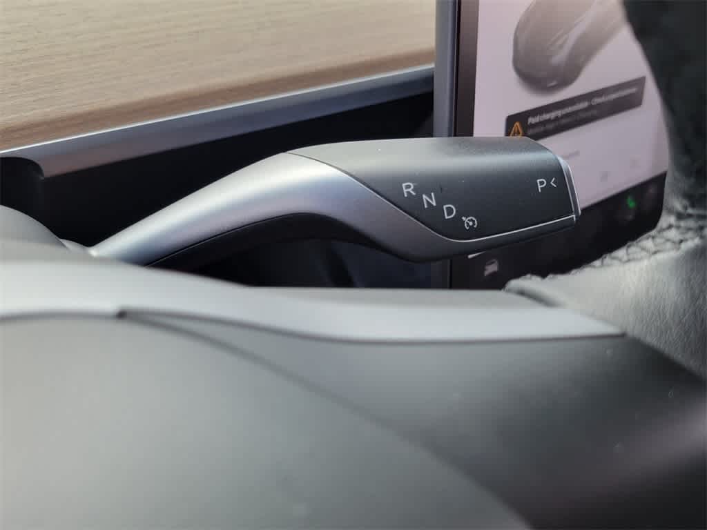 Thumbnail: 2021 Tesla Model 3 - 21
