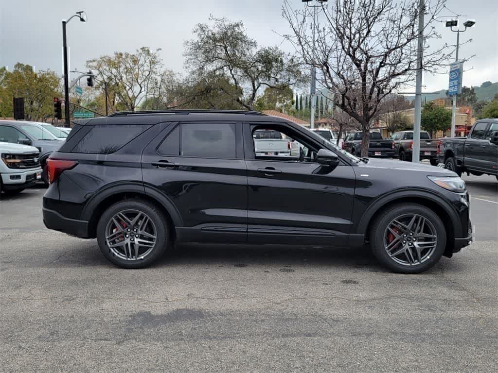 Thumbnail: 2026 Ford Explorer - 6