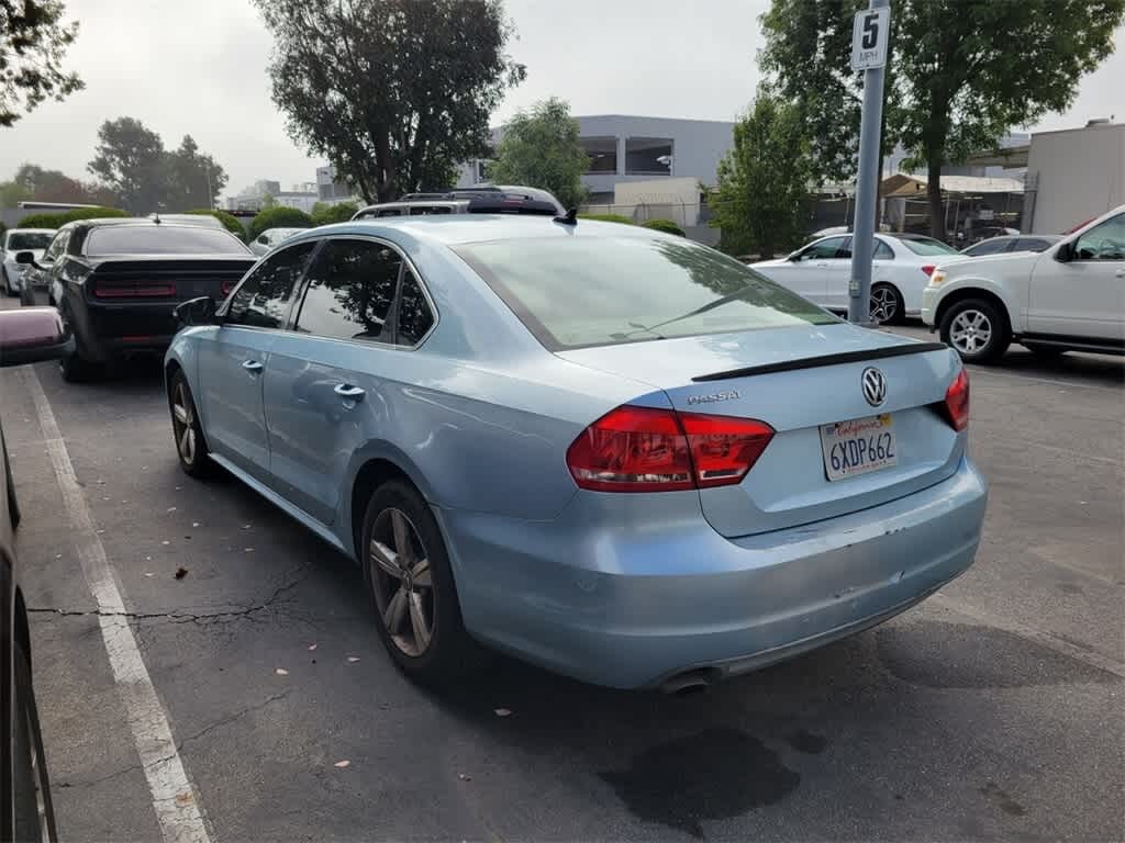 Used 2012 Volkswagen Passat SE Sedan