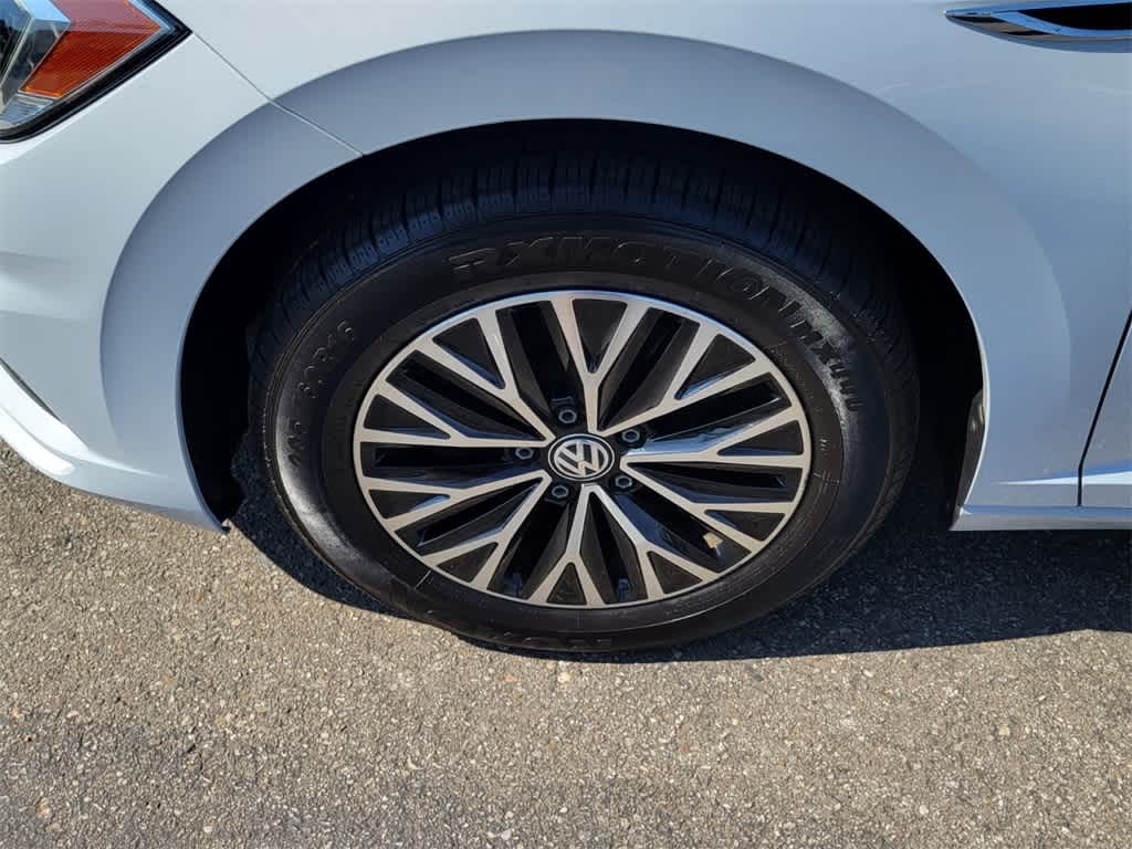 Thumbnail: 2019 Volkswagen Jetta - 8
