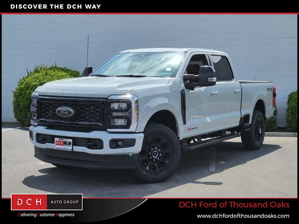 2025 Ford F-350 Truck Crew Cab 