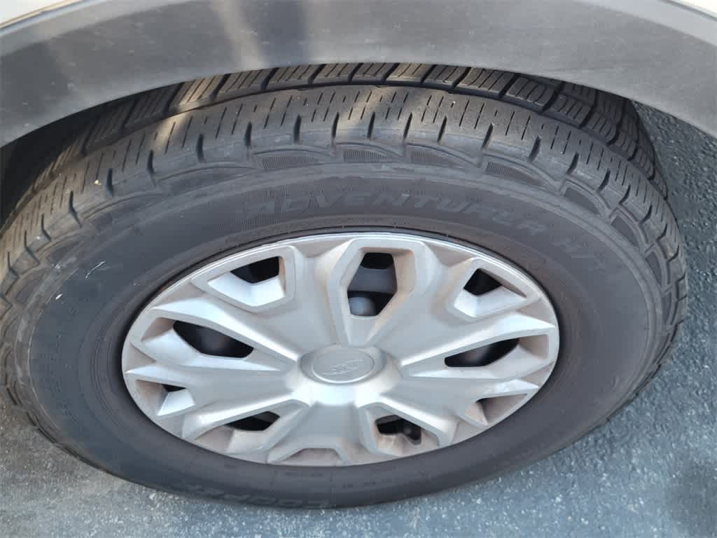 Thumbnail: 2022 Ford Econoline - 3