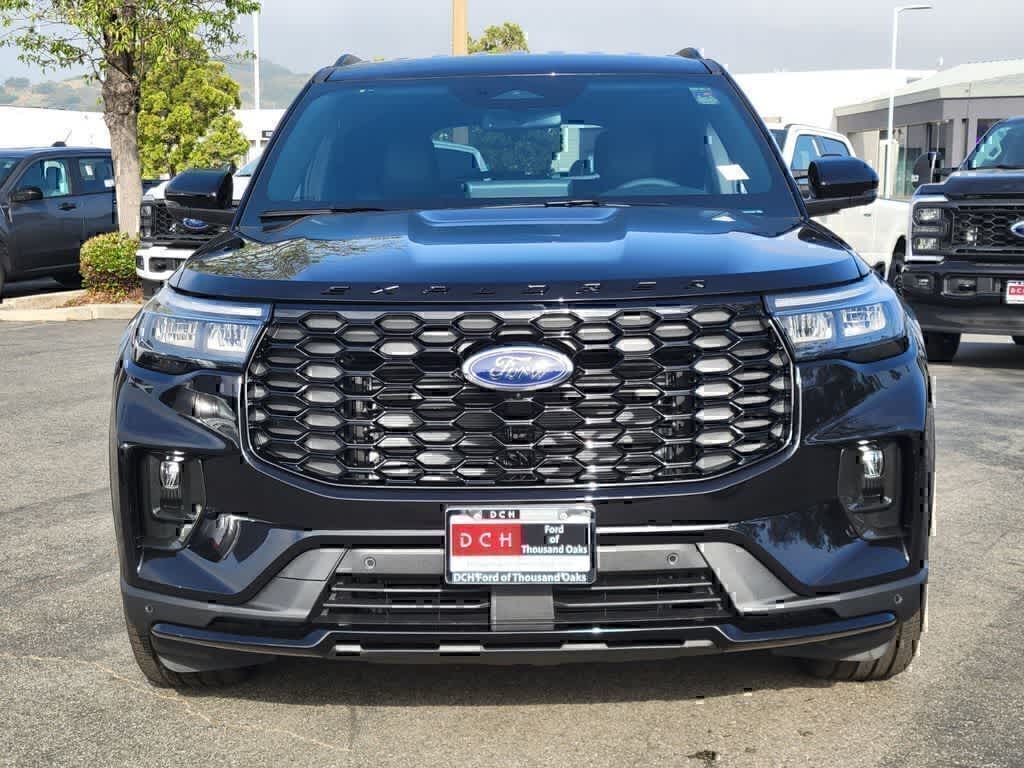 Thumbnail: 2026 Ford Explorer - 9
