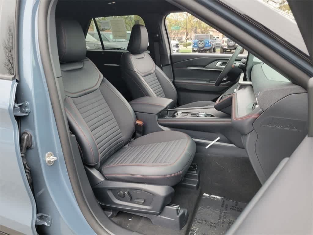 Thumbnail: 2026 Ford Explorer - 16