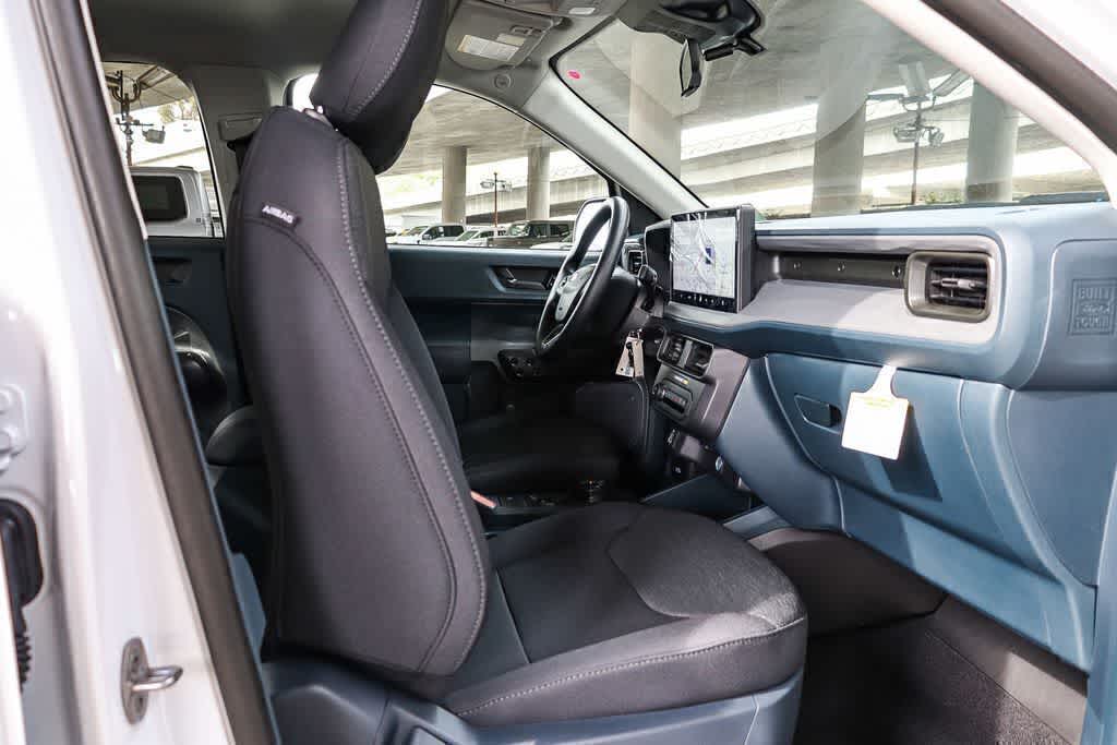 Thumbnail: 2026 Ford Maverick - 15