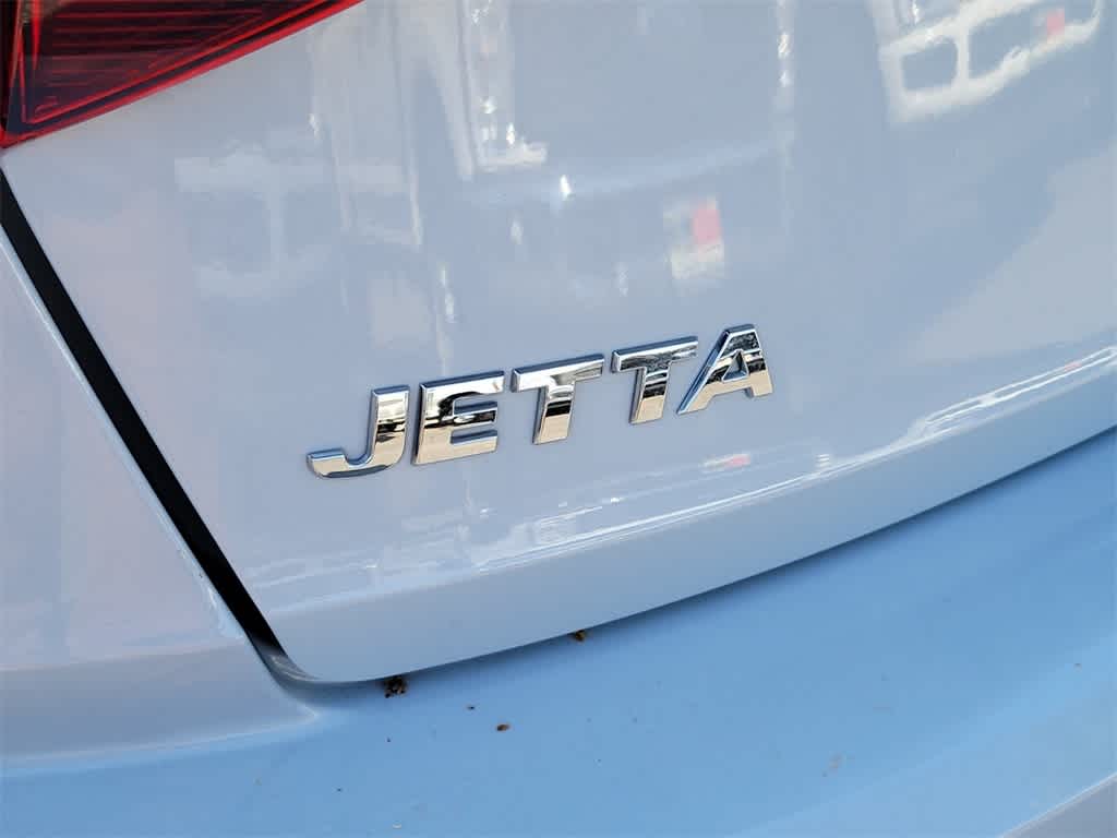Thumbnail: 2019 Volkswagen Jetta - 4
