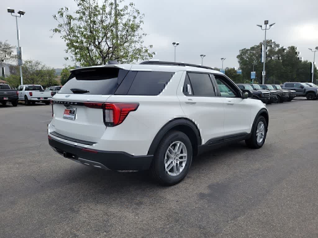 Thumbnail: 2026 Ford Explorer - 5