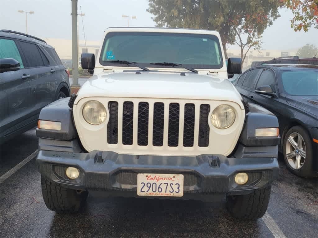 Used 2020 Jeep Gladiator Sport S Truck Crew Cab